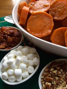 Top Slow-Cooker sweets with pecans, marshmallows or crumbled bacon